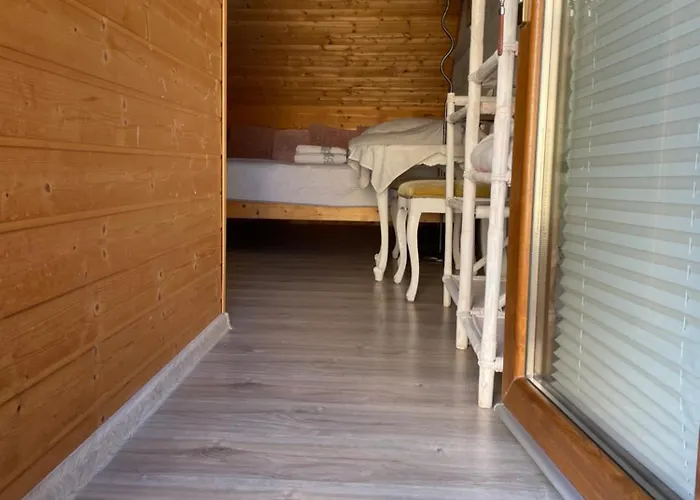 Victoria Na Poddaszu Z Lozem King Size * Ustka